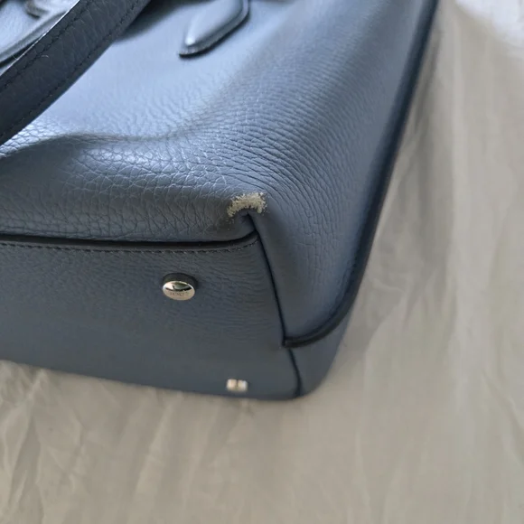 Tod's Blue Leather Women's Bag - Picture 6 of 10